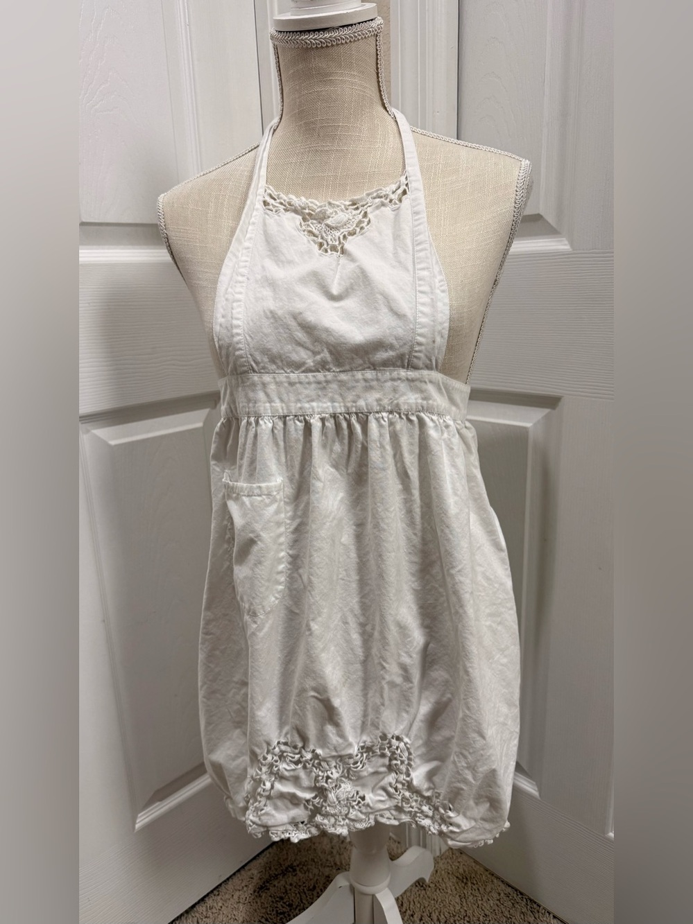 Beautiful White Lace Apron – Cottagecore / Shabby Chic Style size S